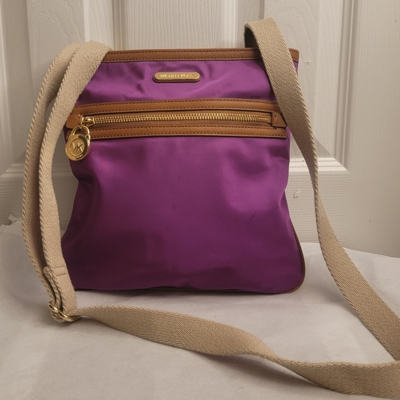 Michael Kors Handbags - Michael Kors Kempton Burgundy/Tan Crossbody Shoulder Bag
